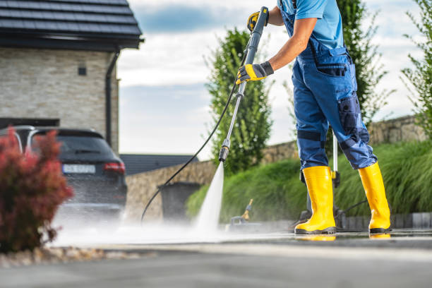 Best Fence Cleaning  in Macdonnell Heights, NY